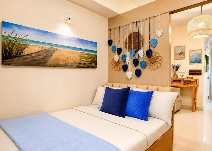 Seaside Escape Staycation Aparthotel